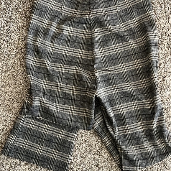 Pants - Picture 3 of 3